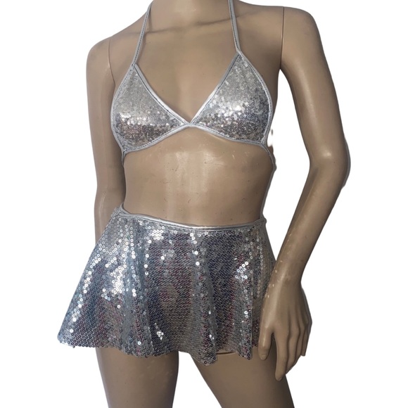 Cheeky sequins mini wrap skirt and top set - Picture 2 of 12